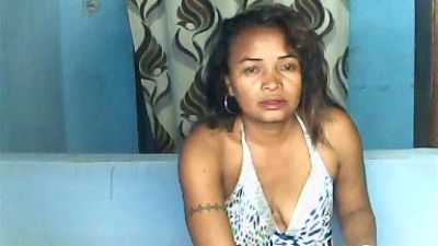 Pricylah live cam on Cam4