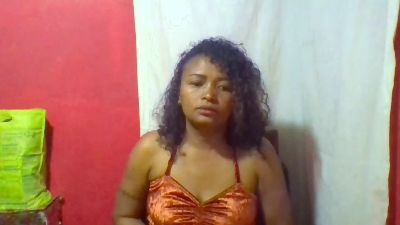 Pricylah live cam on Cam4