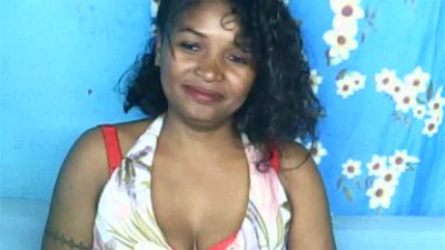 Pricylah live cam on Cam4