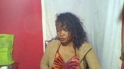 Pricylah live cam on Cam4