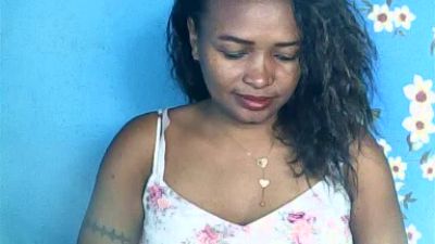 Pricylah live cam on Cam4