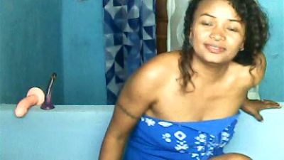 Pricylah live cam on Cam4