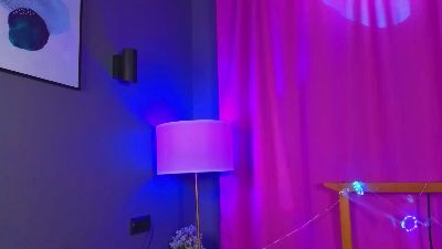 PrimrouseFoster live cam on Cam4