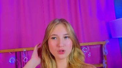 PrimrouseFoster live cam on Cam4