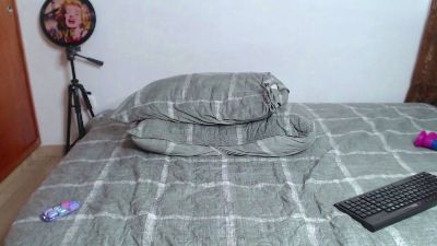 Princemiguell live cam on Cam4