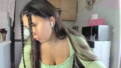 Princess_riri live cam on Cam4
