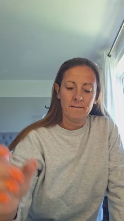 Princessgranny9 live cam on Cam4