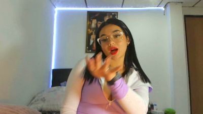 Princesstruck live cam on Cam4