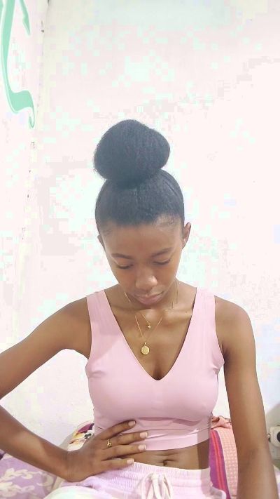 Princia24 live cam on Cam4