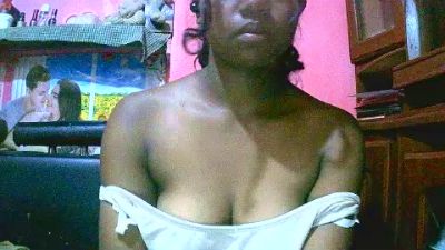 Princiah02 live cam on Cam4