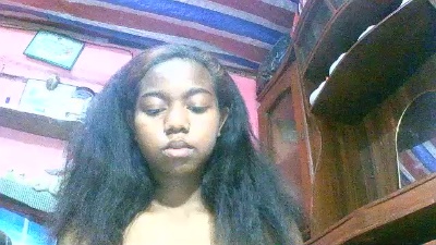 Princiah02 live cam on Cam4