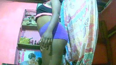 Princiah02 live cam on Cam4