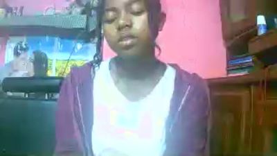 Princiah02 live cam on Cam4