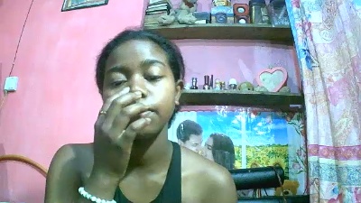 Princiah02 live cam on Cam4