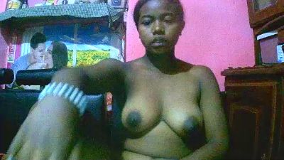 Princiah02 live cam on Cam4
