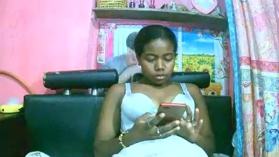 Princiah02 live cam on Cam4