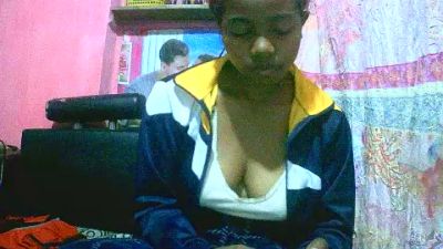 Princiah02 live cam on Cam4