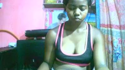 Princiah02 live cam on Cam4