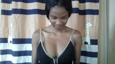 Priscassie live cam on Cam4