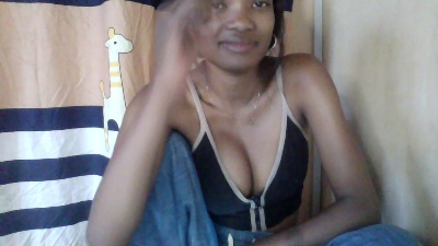 Priscassie live cam on Cam4