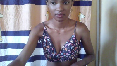 Priscassie live cam on Cam4