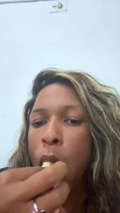 Profile and Statistics for Prislindaa on Cam4