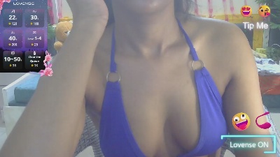 Priyaslay live cam on Cam4