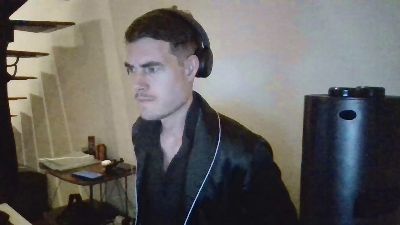 ProphetsRoom live cam on Cam4