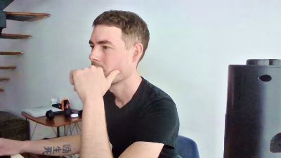 ProphetsRoom live cam on Cam4