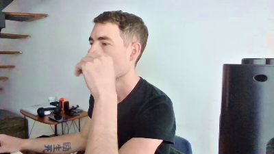 ProphetsRoom live cam on Cam4