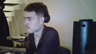 ProphetsRoom live cam on Cam4