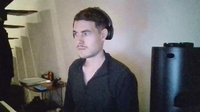 ProphetsRoom live cam on Cam4