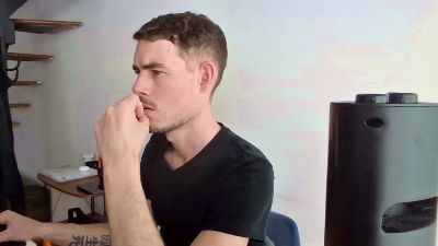 ProphetsRoom live cam on Cam4