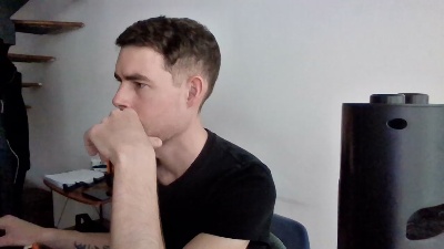 ProphetsRoom live cam on Cam4