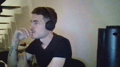 ProphetsRoom live cam on Cam4