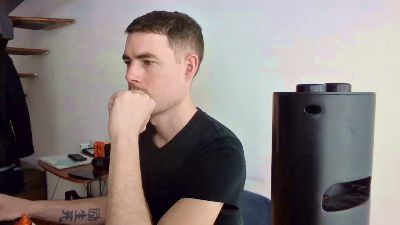 ProphetsRoom live cam on Cam4