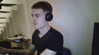 ProphetsRoom live cam on Cam4