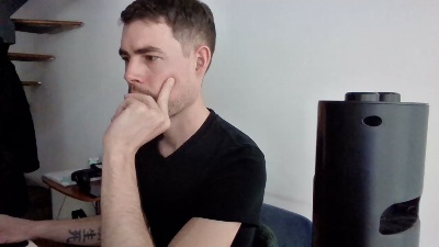 ProphetsRoom live cam on Cam4
