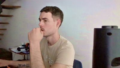 ProphetsRoom live cam on Cam4