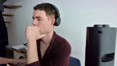 ProphetsRoom live cam on Cam4