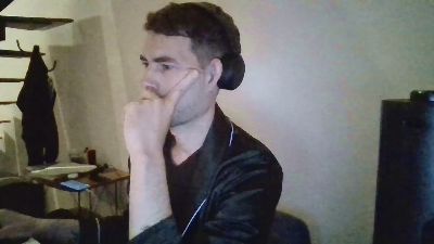 ProphetsRoom live cam on Cam4