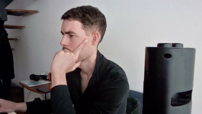 ProphetsRoom live cam on Cam4