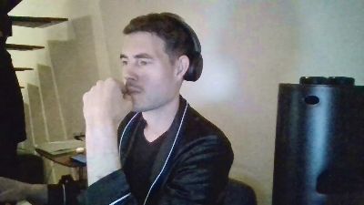 ProphetsRoom live cam on Cam4