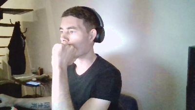 ProphetsRoom live cam on Cam4