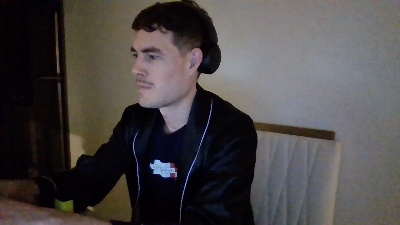 ProphetsRoom live cam on Cam4