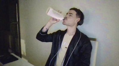 ProphetsRoom live cam on Cam4
