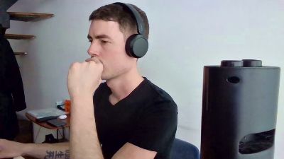 ProphetsRoom live cam on Cam4