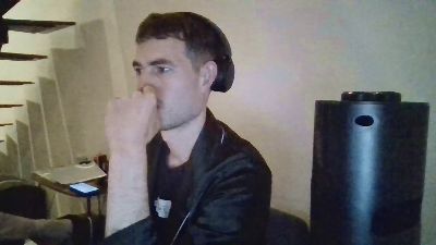 ProphetsRoom live cam on Cam4