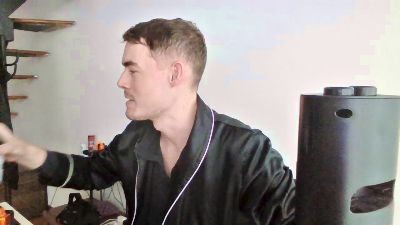 ProphetsRoom live cam on Cam4