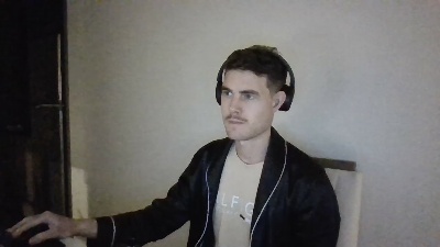 ProphetsRoom live cam on Cam4